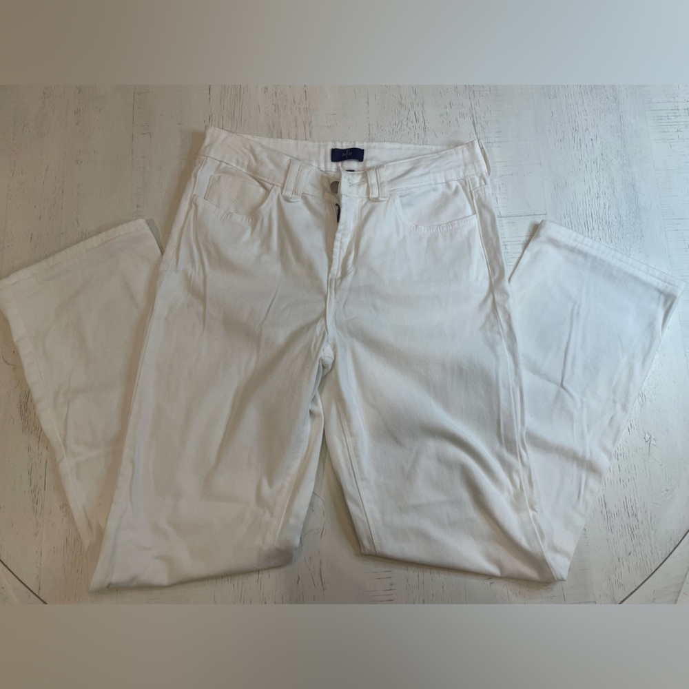 YNDJ Straight cut Women’s Jeans size 4